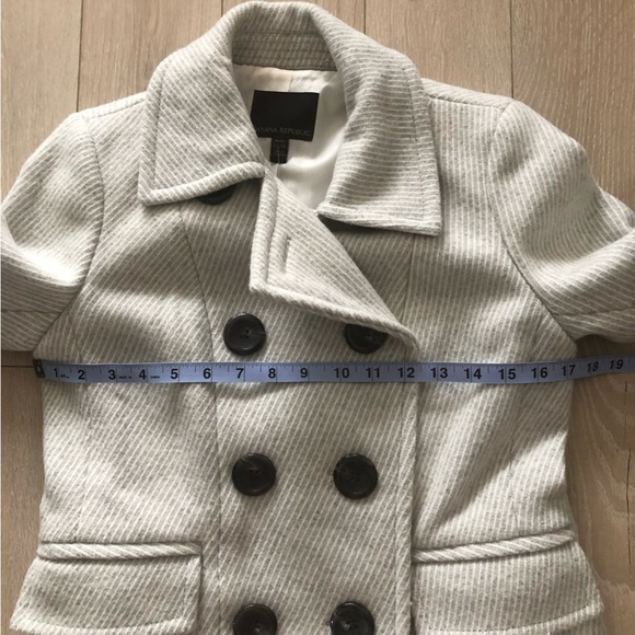 Banana Republic Double Breasted Wool Pea Coat in Light Gray & White Size XS - Picture 3 of 13